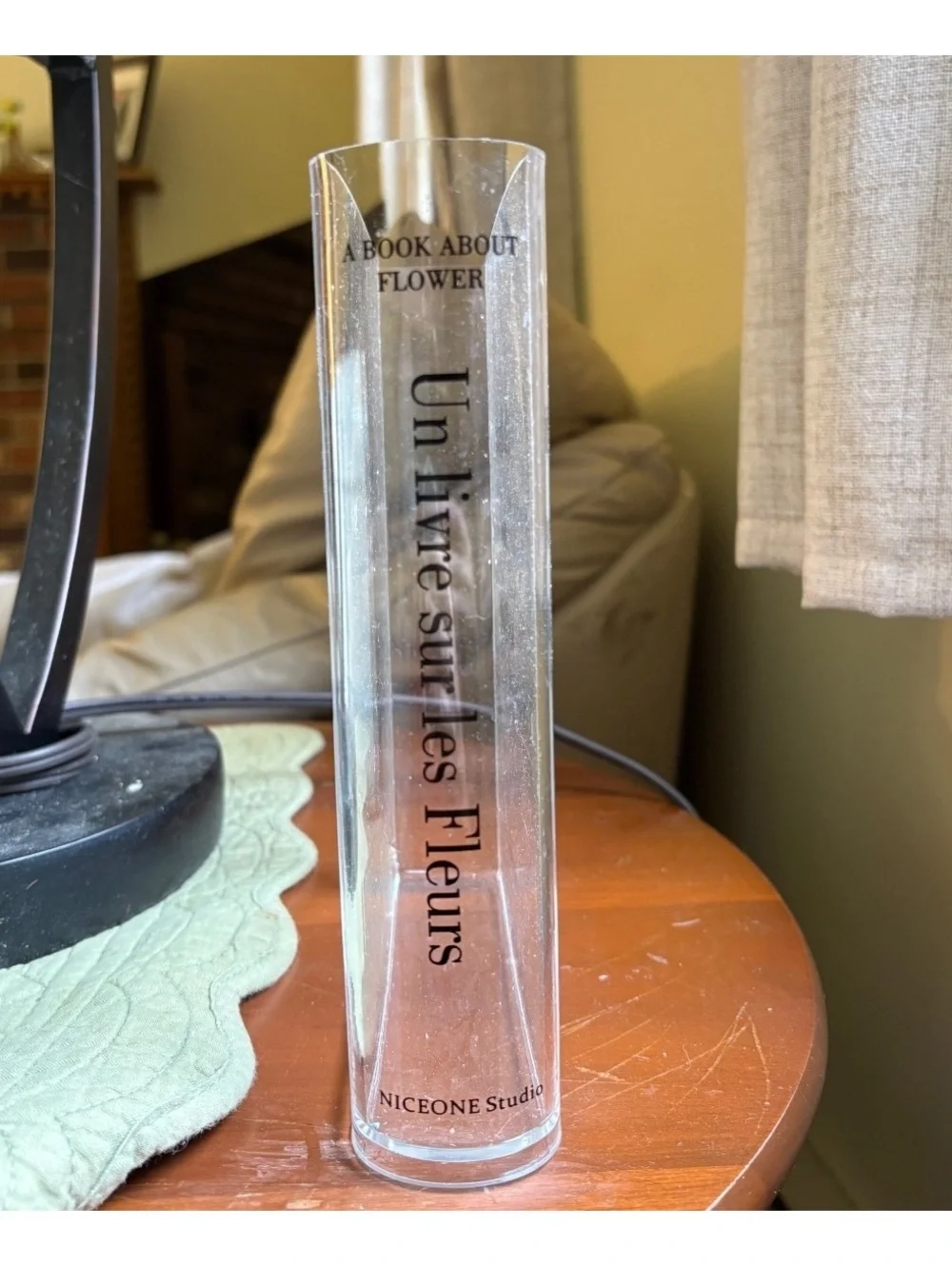 N/A clear acrylic